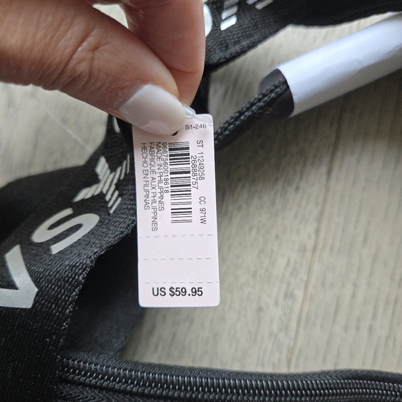 Victoria's Secret VSX Duffel Bag - Picture 5 of 5